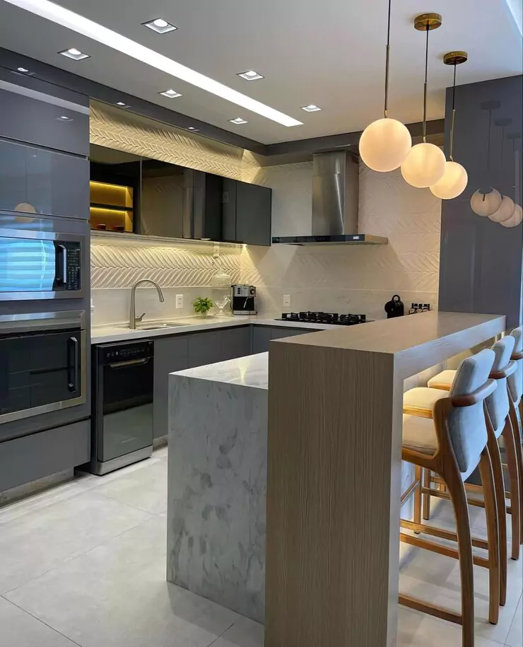 kitchen-with-bar-bar-stools-bar-with-light-ceiling-1036536-22450-6846c489a8c8b