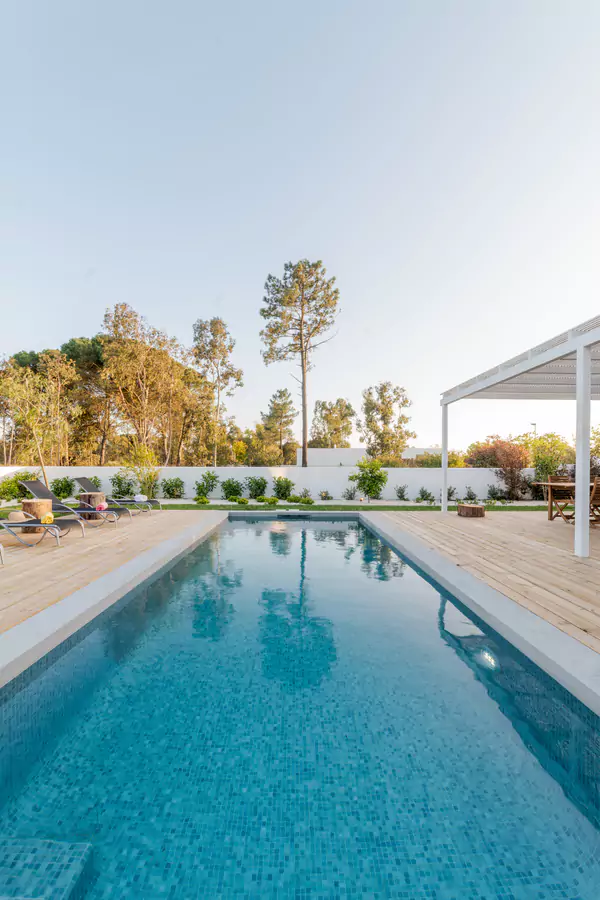 modern-house-with-garden-swimming-pool-and-wooden-2024-10-11-19-23-46-utc-6846e48310dfd